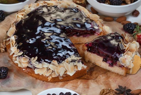 Пирог Голландский черничный